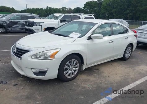 2015 Nissan Altima 2.5/S/Sv/Sl from USA, damaged, VIN 1N4AL3AP2FC274757